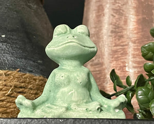 Cement FROG YOGI  | Green | Meditation | Zen | Yoga | Namaste | HandMade | JLK