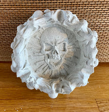 Load image into Gallery viewer, S/3 Cement Skull | Incense Burner | Ashtray | PAINTABLE | JLK